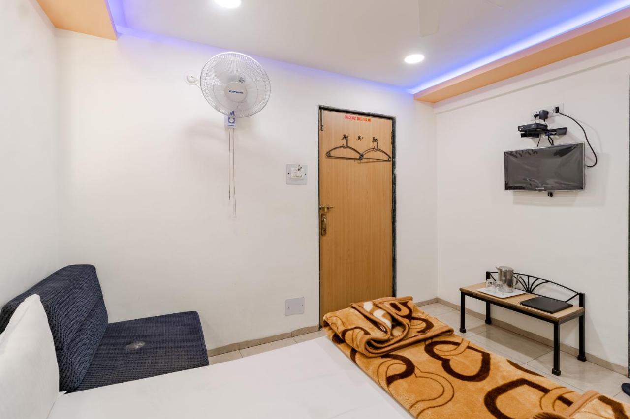 Hotel Vyankatesh & Pure Veg Restaurant Mahābaleshwar Eksteriør bilde